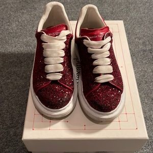 Glitter kids Alexander McQueen’s